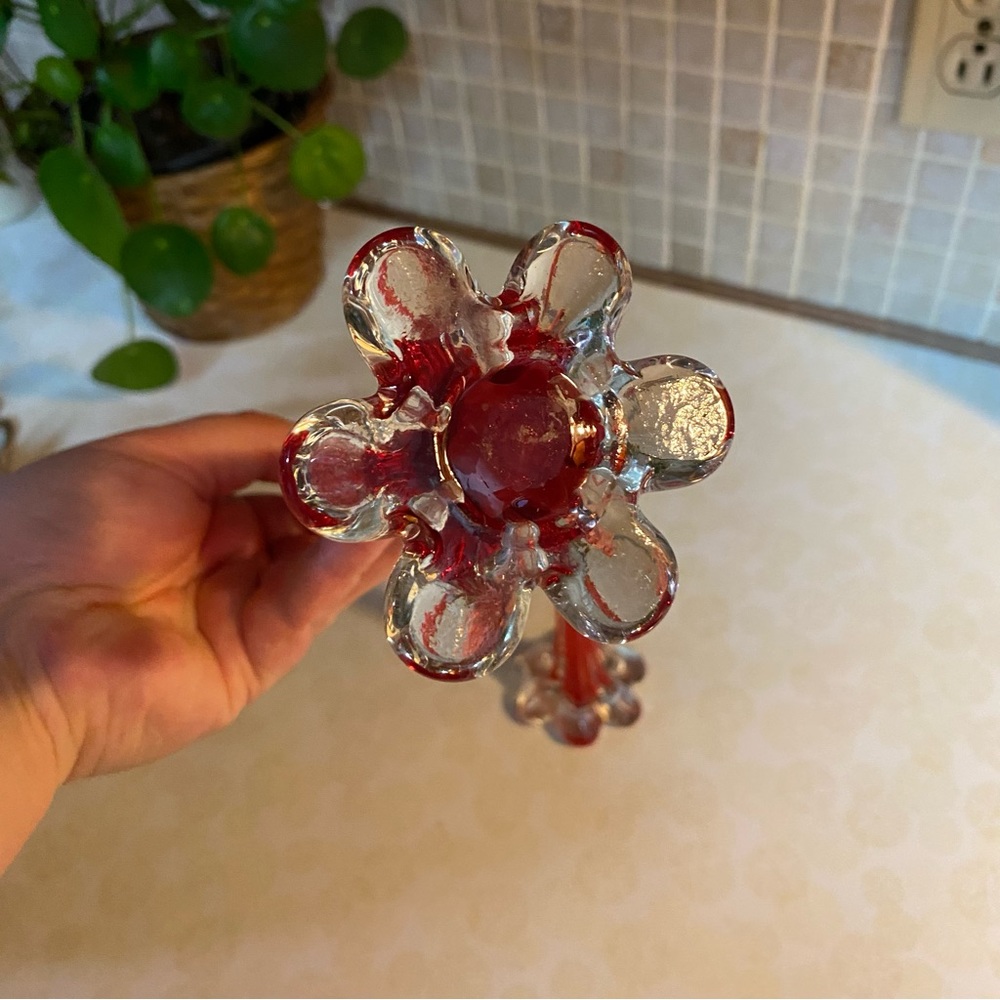 Vintage Red Cased Glass Twisted Neck Bud Vase- Set of 2- Elephant Foot base‎ - Picture 4 of 4